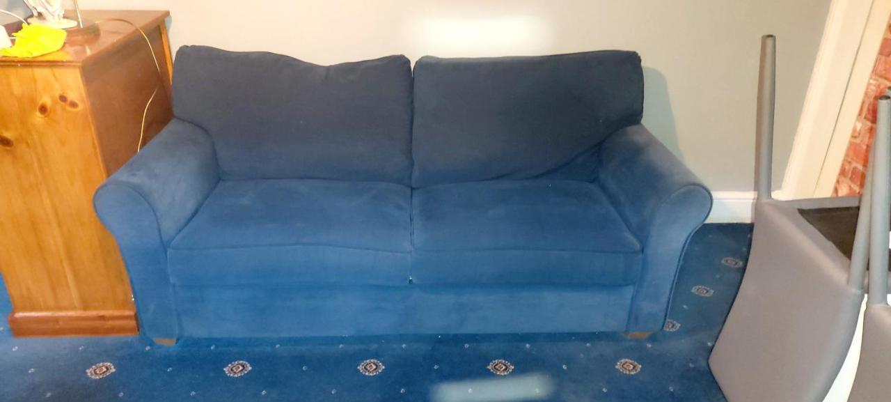 Phoenix Nights Guest House 巴罗弗内斯 外观 照片