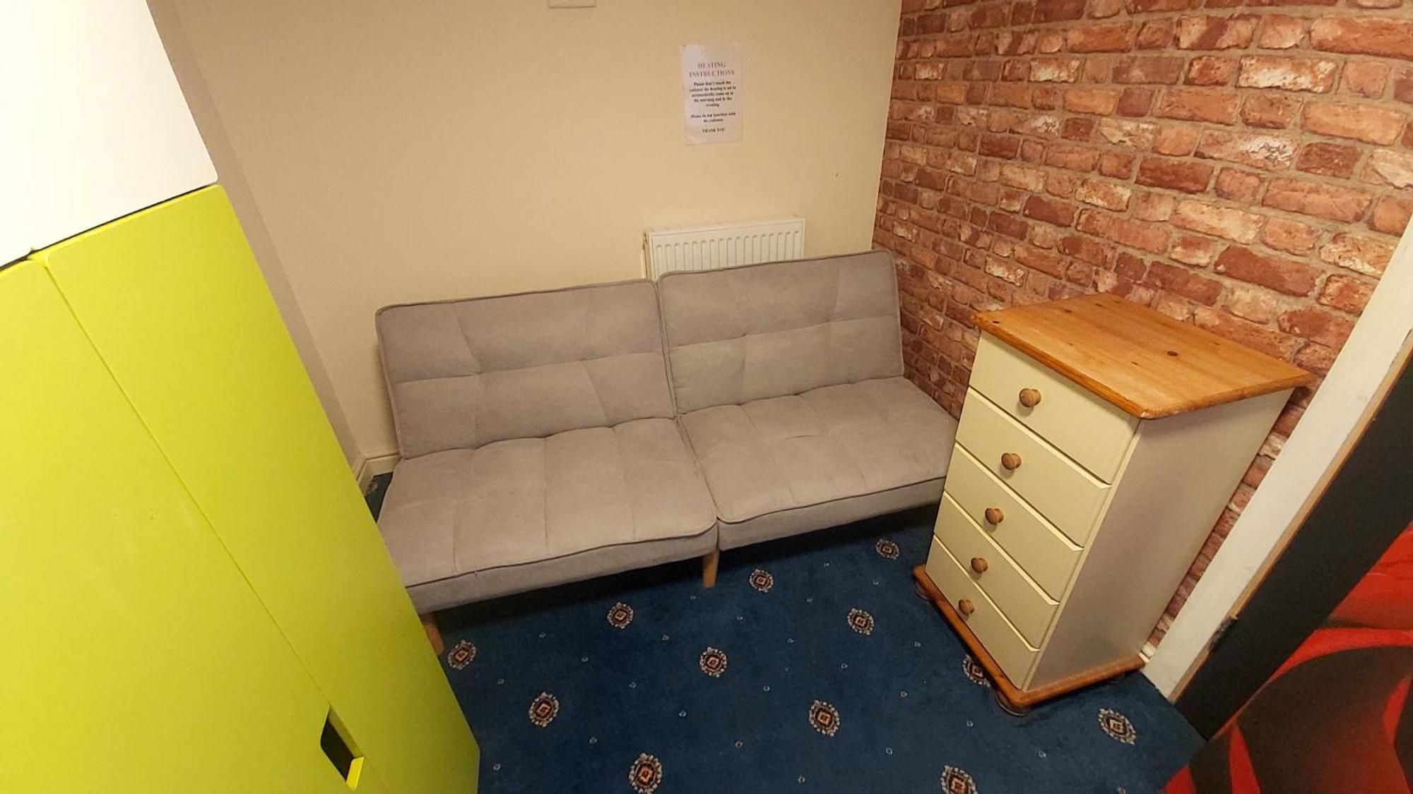 Phoenix Nights Guest House 巴罗弗内斯 外观 照片
